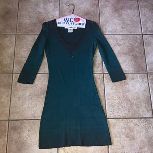 Green 3/4 Sleeve Sweater Dress